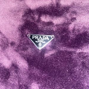 Prada logo